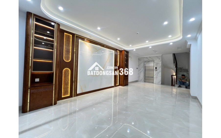 SIÊU PHẨM PHÂN LÔ TRẦN QUỐC HOÀN - CẦU GIẤY - 7 TẦNG THANG MÁY - Ô TÔ 7 CHỖ VÀO NHÀ